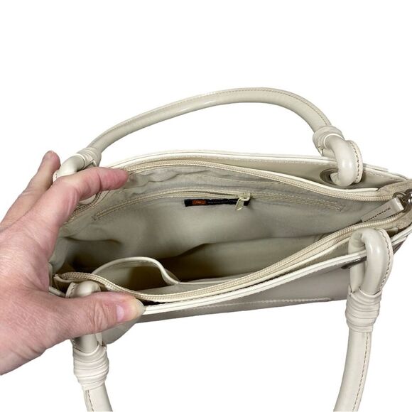 WILSONS LEATHER Genuine Leather Cream Handbag - Picture 5 of 10